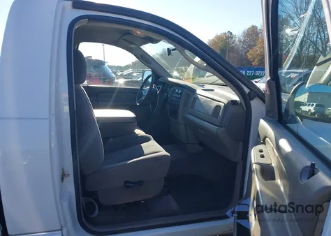 2003 Dodge Ram 1500 Slt/Laramie/St из США, поврежденный, VIN 1D7HA16D13J619761